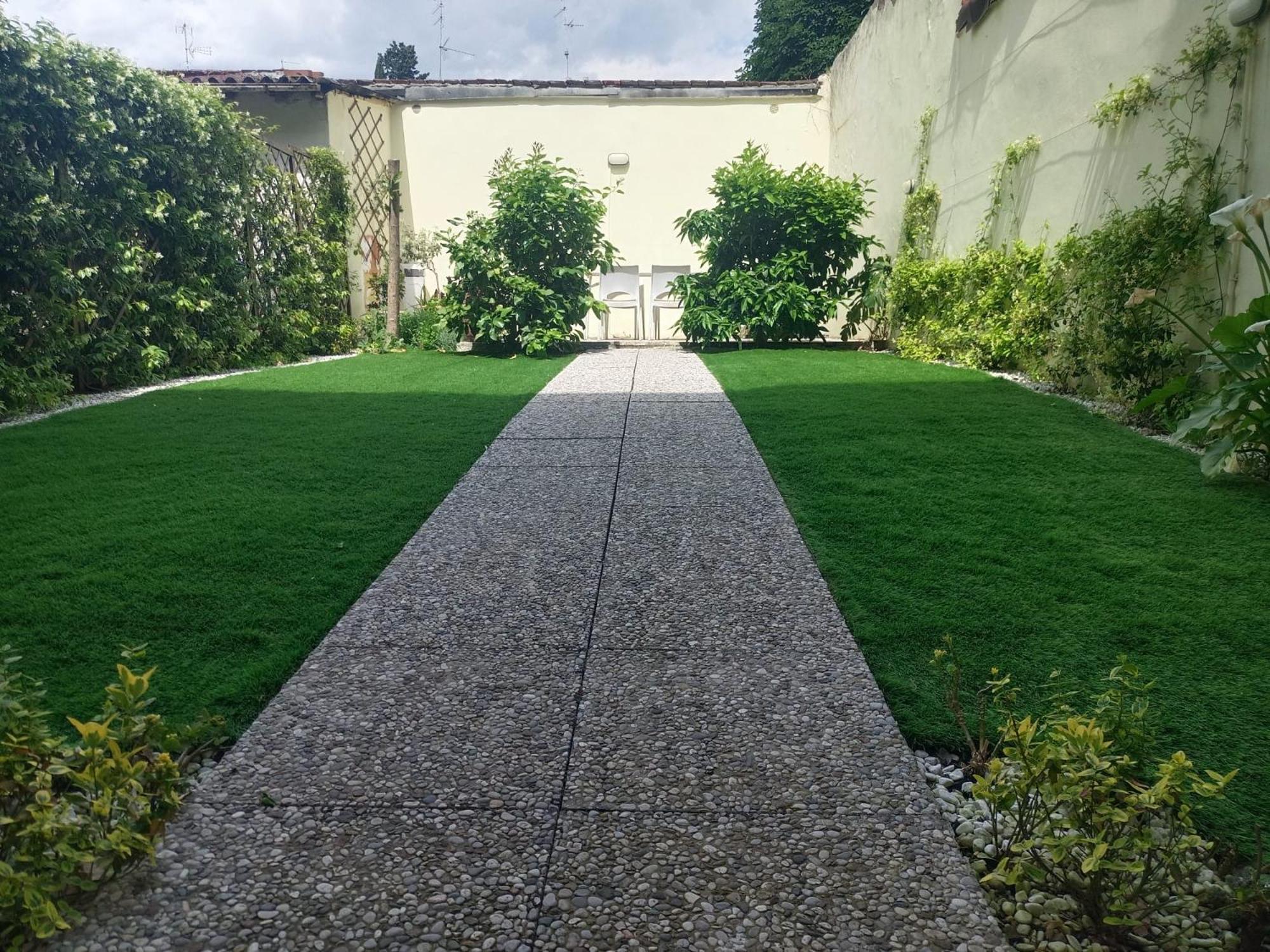 Movie Star Apartment With Garden Florenţa Exterior foto